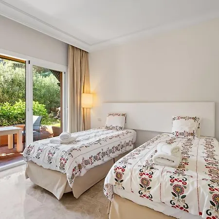 Stunning 3-bedroom In Alminar De - Rdr456 *